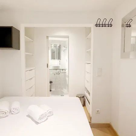 Apartment Basilio Next To Ladra Flea Market Lisbon