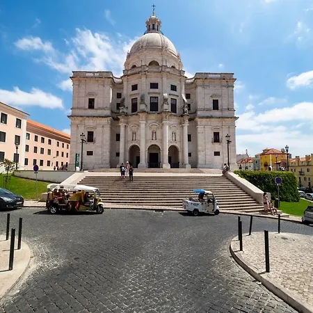 Basilio Next To Ladra Flea Market